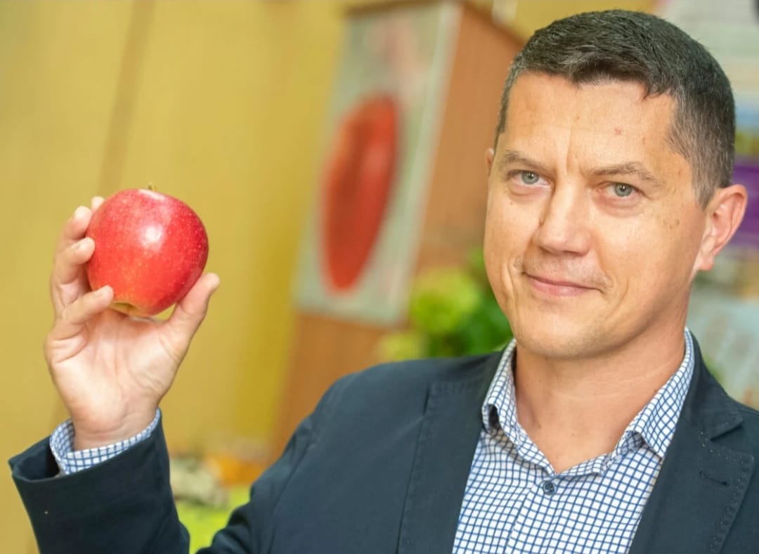 Peter Molda vyhrál v soutěži o nejkásnější jablko